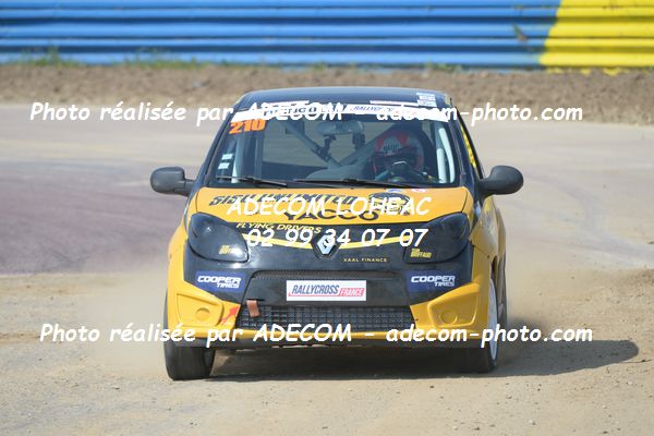 http://v2.adecom-photo.com/images//1.RALLYCROSS/2019/RALLYCROSS_LESSAY_2019/TWINGO/ALLEREAU_Xavier/33A_1546.JPG