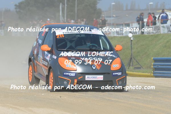 http://v2.adecom-photo.com/images//1.RALLYCROSS/2019/RALLYCROSS_LESSAY_2019/TWINGO/CHENE_Louis/33A_0905.JPG