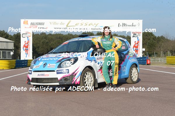 http://v2.adecom-photo.com/images//1.RALLYCROSS/2019/RALLYCROSS_LESSAY_2019/TWINGO/CHRETIEN_Constance/33A_8840.JPG