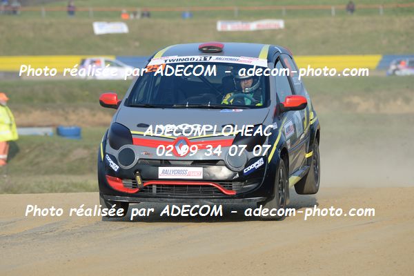http://v2.adecom-photo.com/images//1.RALLYCROSS/2019/RALLYCROSS_LESSAY_2019/TWINGO/CUSIMANO_Alain/33A_9378.JPG