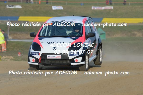 http://v2.adecom-photo.com/images//1.RALLYCROSS/2019/RALLYCROSS_LESSAY_2019/TWINGO/DANVEAU_Chloe/33A_9236.JPG