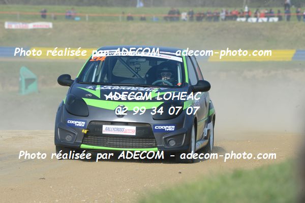 http://v2.adecom-photo.com/images//1.RALLYCROSS/2019/RALLYCROSS_LESSAY_2019/TWINGO/DARMEZIN_Fabrice/33A_0055.JPG