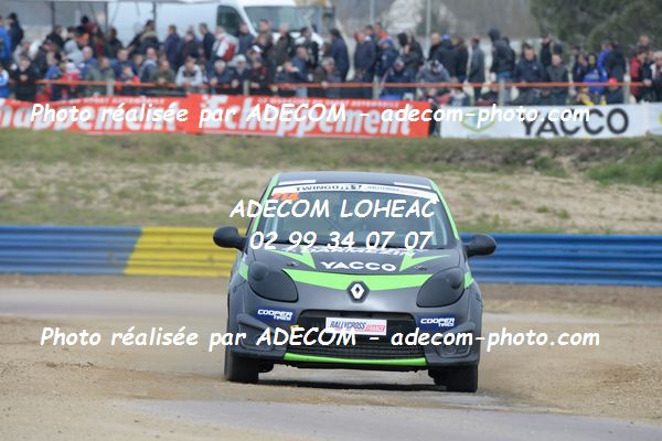 http://v2.adecom-photo.com/images//1.RALLYCROSS/2019/RALLYCROSS_LESSAY_2019/TWINGO/DARMEZIN_Fabrice/33A_3323.JPG