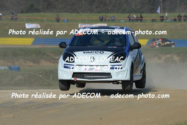 http://v2.adecom-photo.com/images//1.RALLYCROSS/2019/RALLYCROSS_LESSAY_2019/TWINGO/DELAUNAY_Olympe/33A_0125.JPG