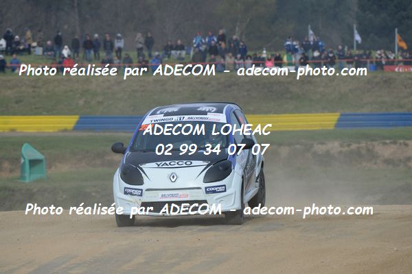 http://v2.adecom-photo.com/images//1.RALLYCROSS/2019/RALLYCROSS_LESSAY_2019/TWINGO/DELAUNAY_Olympe/33A_2625.JPG
