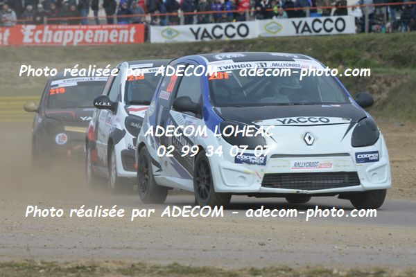 http://v2.adecom-photo.com/images//1.RALLYCROSS/2019/RALLYCROSS_LESSAY_2019/TWINGO/DELAUNAY_Olympe/33A_3357.JPG