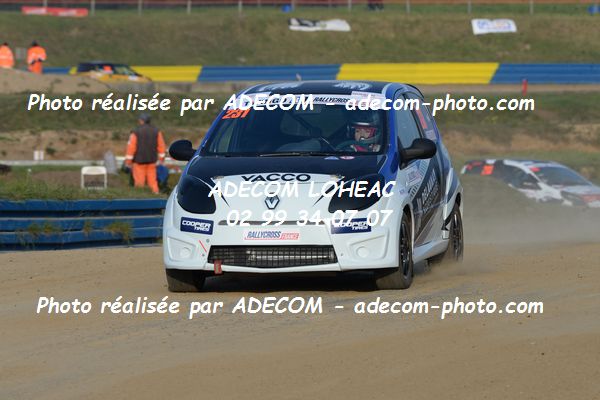 http://v2.adecom-photo.com/images//1.RALLYCROSS/2019/RALLYCROSS_LESSAY_2019/TWINGO/DELAUNAY_Olympe/33A_9209.JPG