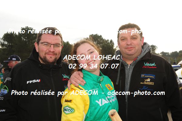 http://v2.adecom-photo.com/images//1.RALLYCROSS/2019/RALLYCROSS_LESSAY_2019/TWINGO/DELAUNAY_Olympe/34E_9319.JPG