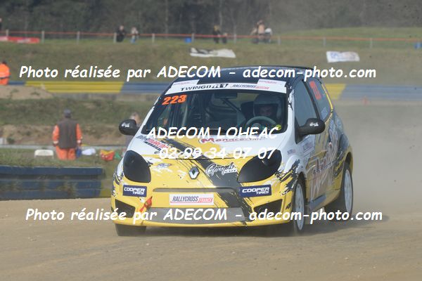 http://v2.adecom-photo.com/images//1.RALLYCROSS/2019/RALLYCROSS_LESSAY_2019/TWINGO/DUFAS_Bryan/33A_0154.JPG