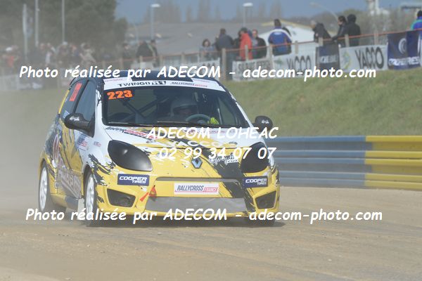 http://v2.adecom-photo.com/images//1.RALLYCROSS/2019/RALLYCROSS_LESSAY_2019/TWINGO/DUFAS_Bryan/33A_0953.JPG