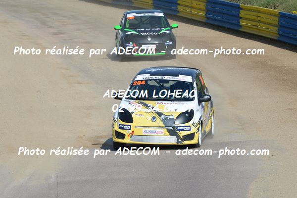 http://v2.adecom-photo.com/images//1.RALLYCROSS/2019/RALLYCROSS_LESSAY_2019/TWINGO/DUFAS_Dylan/33A_2097.JPG