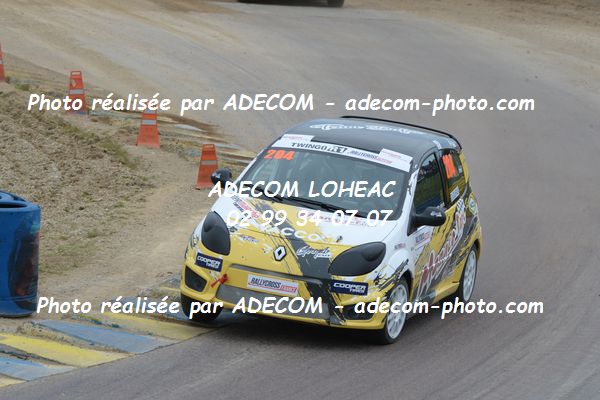 http://v2.adecom-photo.com/images//1.RALLYCROSS/2019/RALLYCROSS_LESSAY_2019/TWINGO/DUFAS_Dylan/33A_3724.JPG