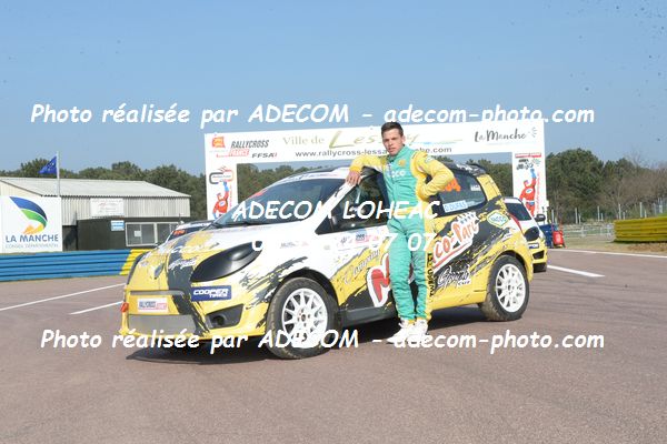 http://v2.adecom-photo.com/images//1.RALLYCROSS/2019/RALLYCROSS_LESSAY_2019/TWINGO/DUFAS_Dylan/33A_8813.JPG