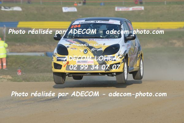 http://v2.adecom-photo.com/images//1.RALLYCROSS/2019/RALLYCROSS_LESSAY_2019/TWINGO/DUFAS_Dylan/33A_9296.JPG