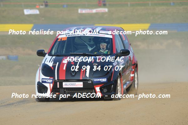 http://v2.adecom-photo.com/images//1.RALLYCROSS/2019/RALLYCROSS_LESSAY_2019/TWINGO/ENOU_Mathieu/33A_9298.JPG