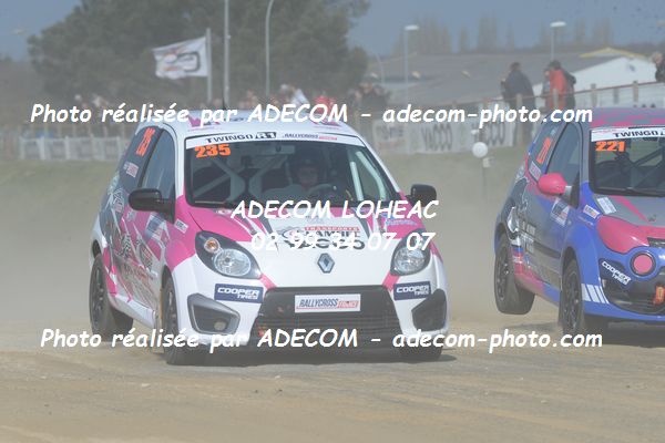 http://v2.adecom-photo.com/images//1.RALLYCROSS/2019/RALLYCROSS_LESSAY_2019/TWINGO/LAMBEC_Estelle/33A_0851.JPG