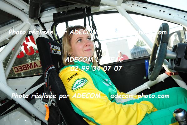 http://v2.adecom-photo.com/images//1.RALLYCROSS/2019/RALLYCROSS_LESSAY_2019/TWINGO/LAMBEC_Estelle/34E_9061.JPG