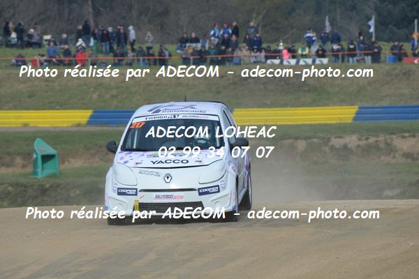 http://v2.adecom-photo.com/images//1.RALLYCROSS/2019/RALLYCROSS_LESSAY_2019/TWINGO/LEFRANCOIS_Melanie/33A_2661.JPG