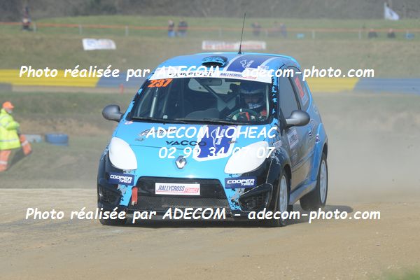 http://v2.adecom-photo.com/images//1.RALLYCROSS/2019/RALLYCROSS_LESSAY_2019/TWINGO/LEGAILLARD_Quentin/33A_0039.JPG