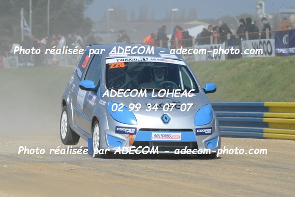 http://v2.adecom-photo.com/images//1.RALLYCROSS/2019/RALLYCROSS_LESSAY_2019/TWINGO/LE_BARS_Kevin/33A_0816.JPG