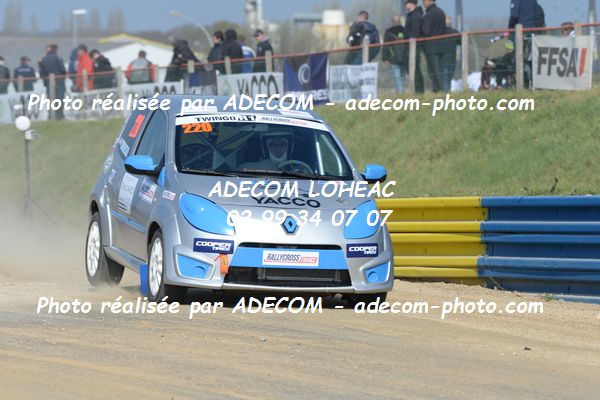 http://v2.adecom-photo.com/images//1.RALLYCROSS/2019/RALLYCROSS_LESSAY_2019/TWINGO/LE_BARS_Kevin/33A_0830.JPG