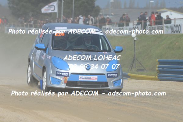 http://v2.adecom-photo.com/images//1.RALLYCROSS/2019/RALLYCROSS_LESSAY_2019/TWINGO/LE_BARS_Kevin/33A_0843.JPG