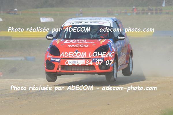 http://v2.adecom-photo.com/images//1.RALLYCROSS/2019/RALLYCROSS_LESSAY_2019/TWINGO/LE_BOUDOUIL_Arthur/33A_0163.JPG