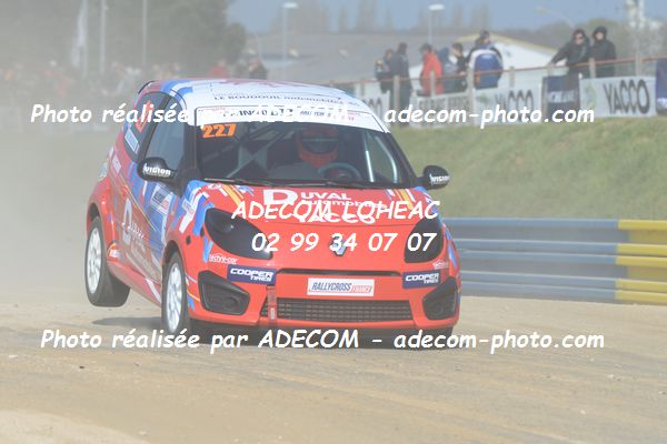 http://v2.adecom-photo.com/images//1.RALLYCROSS/2019/RALLYCROSS_LESSAY_2019/TWINGO/LE_BOUDOUIL_Arthur/33A_0910.JPG