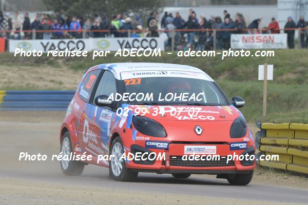 http://v2.adecom-photo.com/images//1.RALLYCROSS/2019/RALLYCROSS_LESSAY_2019/TWINGO/LE_BOUDOUIL_Arthur/33A_3377.JPG