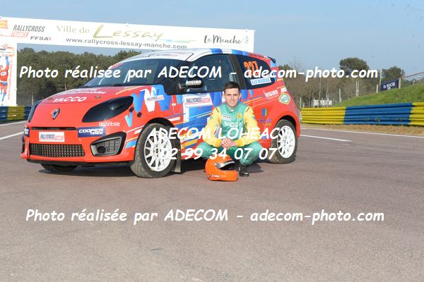 http://v2.adecom-photo.com/images//1.RALLYCROSS/2019/RALLYCROSS_LESSAY_2019/TWINGO/LE_BOUDOUIL_Arthur/33A_8854.JPG