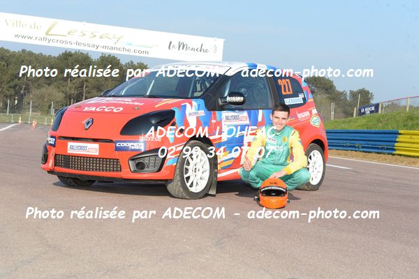 http://v2.adecom-photo.com/images//1.RALLYCROSS/2019/RALLYCROSS_LESSAY_2019/TWINGO/LE_BOUDOUIL_Arthur/33A_8858.JPG