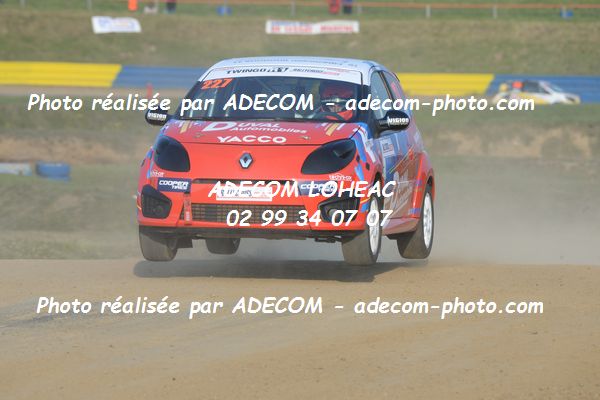 http://v2.adecom-photo.com/images//1.RALLYCROSS/2019/RALLYCROSS_LESSAY_2019/TWINGO/LE_BOUDOUIL_Arthur/33A_9257.JPG