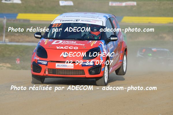 http://v2.adecom-photo.com/images//1.RALLYCROSS/2019/RALLYCROSS_LESSAY_2019/TWINGO/LE_BOUDOUIL_Arthur/33A_9259.JPG