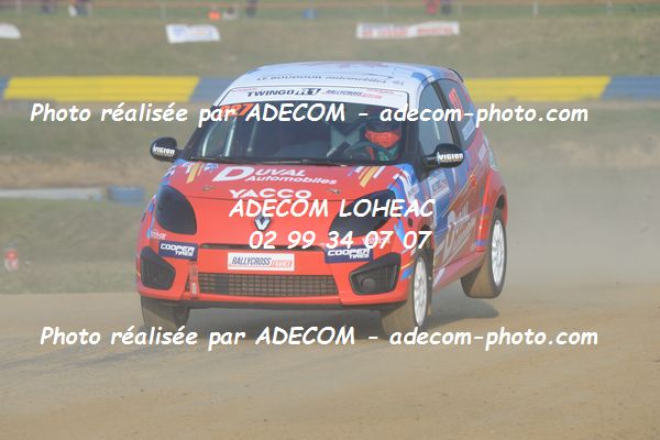 http://v2.adecom-photo.com/images//1.RALLYCROSS/2019/RALLYCROSS_LESSAY_2019/TWINGO/LE_BOUDOUIL_Arthur/33A_9278.JPG