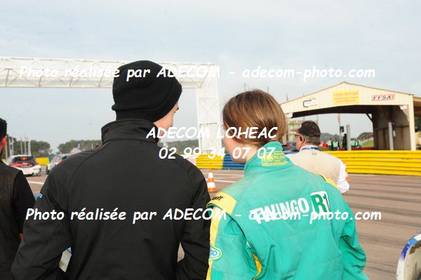 http://v2.adecom-photo.com/images//1.RALLYCROSS/2019/RALLYCROSS_LESSAY_2019/TWINGO/LE_BOUDOUIL_Arthur/34E_9314.JPG