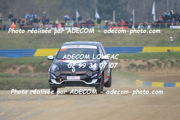 http://v2.adecom-photo.com/images//1.RALLYCROSS/2019/RALLYCROSS_LESSAY_2019/TWINGO/MASSELIN_Romain/33A_2600.JPG