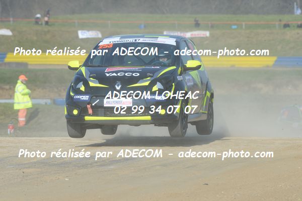 http://v2.adecom-photo.com/images//1.RALLYCROSS/2019/RALLYCROSS_LESSAY_2019/TWINGO/MORIN_Maxime/33A_0065.JPG