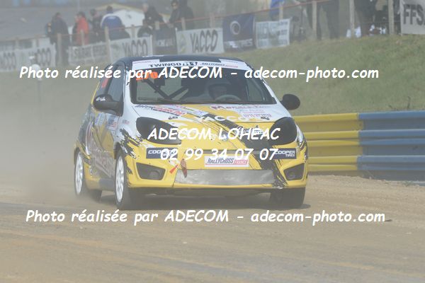 http://v2.adecom-photo.com/images//1.RALLYCROSS/2019/RALLYCROSS_LESSAY_2019/TWINGO/NOEL_DESLANDES_Enzo/33A_0890.JPG