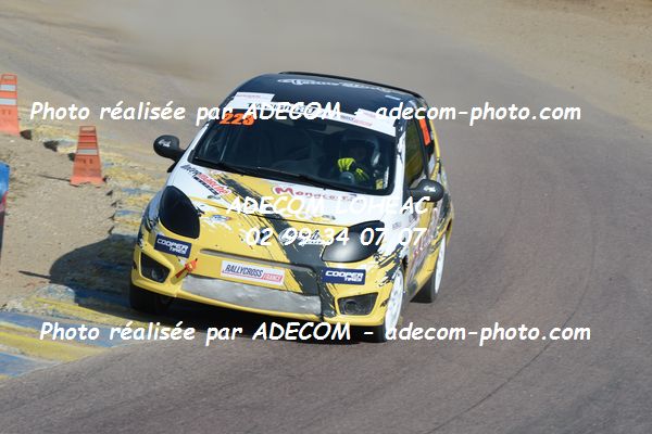 http://v2.adecom-photo.com/images//1.RALLYCROSS/2019/RALLYCROSS_LESSAY_2019/TWINGO/NOEL_DESLANDES_Enzo/33A_2009.JPG