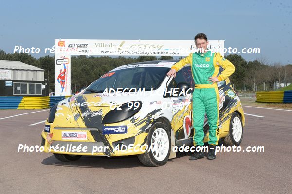 http://v2.adecom-photo.com/images//1.RALLYCROSS/2019/RALLYCROSS_LESSAY_2019/TWINGO/NOEL_DESLANDES_Enzo/33A_8828.JPG
