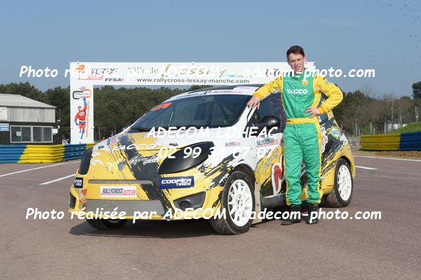 http://v2.adecom-photo.com/images//1.RALLYCROSS/2019/RALLYCROSS_LESSAY_2019/TWINGO/NOEL_DESLANDES_Enzo/33A_8830.JPG