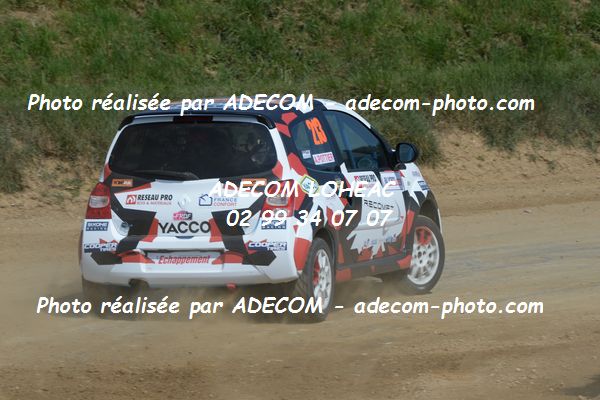 http://v2.adecom-photo.com/images//1.RALLYCROSS/2019/RALLYCROSS_LESSAY_2019/TWINGO/POTTIER_Alizee/33A_1545.JPG