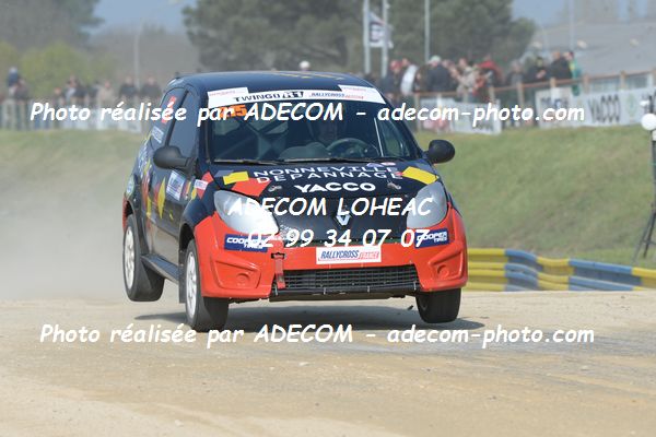 http://v2.adecom-photo.com/images//1.RALLYCROSS/2019/RALLYCROSS_LESSAY_2019/TWINGO/RESTELLINI_Alexandre/33A_0982.JPG