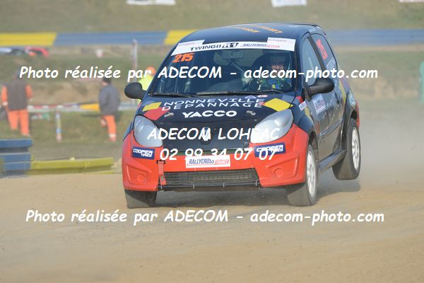 http://v2.adecom-photo.com/images//1.RALLYCROSS/2019/RALLYCROSS_LESSAY_2019/TWINGO/RESTELLINI_Alexandre/33A_9324.JPG