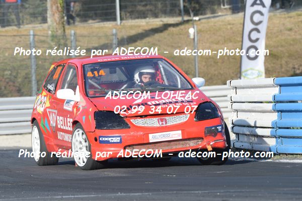 http://v2.adecom-photo.com/images//1.RALLYCROSS/2019/RALLYCROSS_MAYENNE_2019/DIVISION_4/BLANCHARD_Geoffrey/65A_0257.JPG