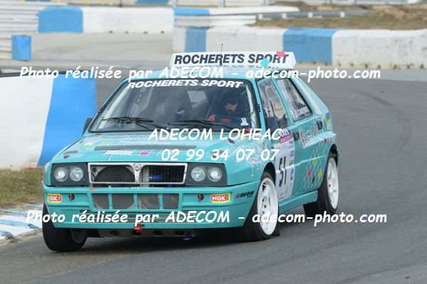 http://v2.adecom-photo.com/images//1.RALLYCROSS/2019/RALLYCROSS_MAYENNE_2019/LEGENDE_SHOW/CAMERINO_Laura/65A_2046.JPG