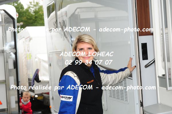 http://v2.adecom-photo.com/images//1.RALLYCROSS/2019/RALLYCROSS_MAYENNE_2019/LEGENDE_SHOW/CAMERINO_Laura/65E_5940.JPG