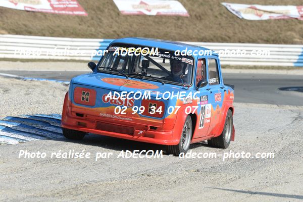 http://v2.adecom-photo.com/images//1.RALLYCROSS/2019/RALLYCROSS_MAYENNE_2019/LEGENDE_SHOW/QUEMENER_Alain/65A_1357.JPG