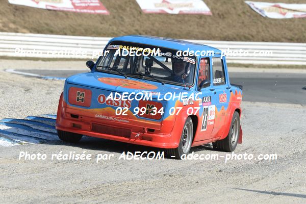 http://v2.adecom-photo.com/images//1.RALLYCROSS/2019/RALLYCROSS_MAYENNE_2019/LEGENDE_SHOW/QUEMENER_Alain/65A_1358.JPG