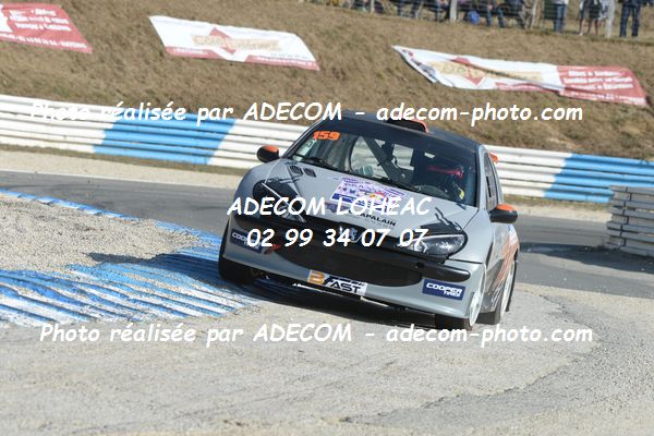 http://v2.adecom-photo.com/images//1.RALLYCROSS/2019/RALLYCROSS_MAYENNE_2019/SUPER_1600/THIBAULT_Kevin/65A_1178.JPG